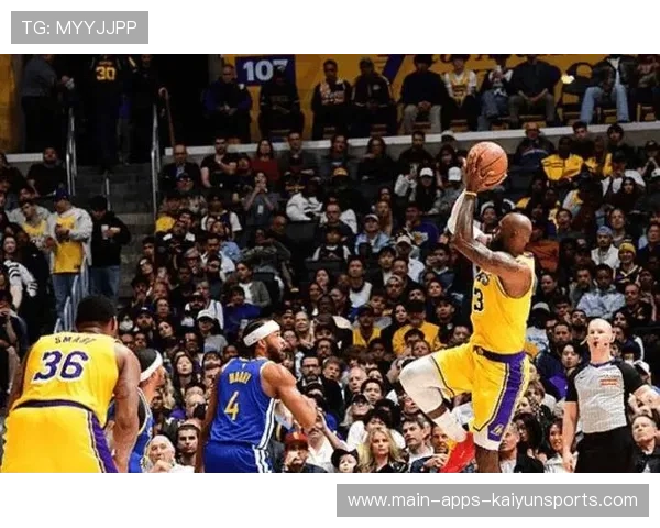 湖人防守收紧，76人关键回合失误